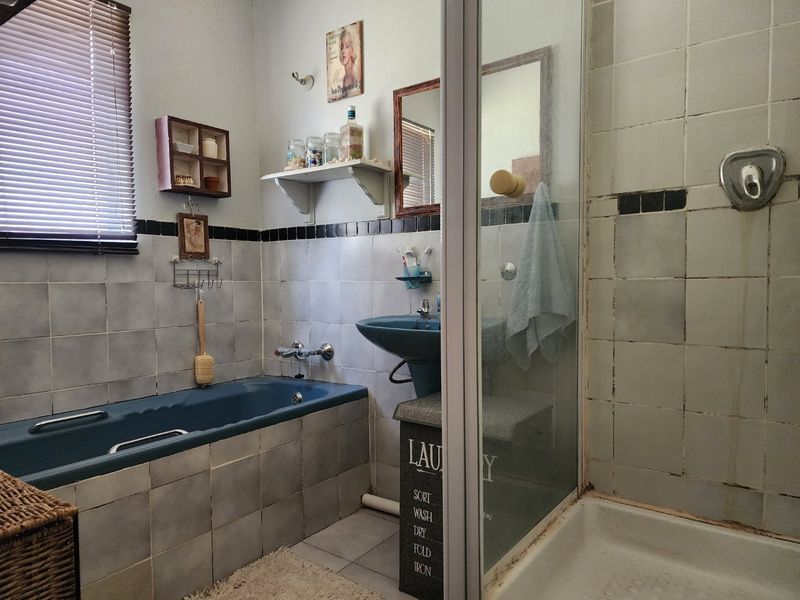 2 Bedroom Apartment in Wilkeville - Photo 10