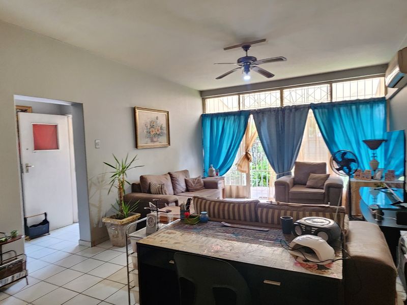 2 Bedroom Apartment in Wilkeville - Photo 1