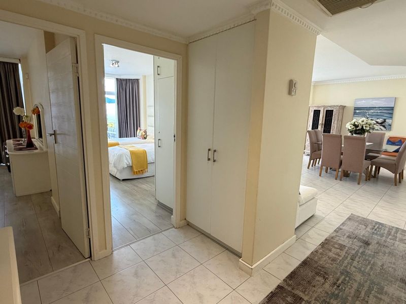 To let in Umhlanga, Exclusive fully furnished 3 bedroom apartment with stunning ocean views. - Photo 9