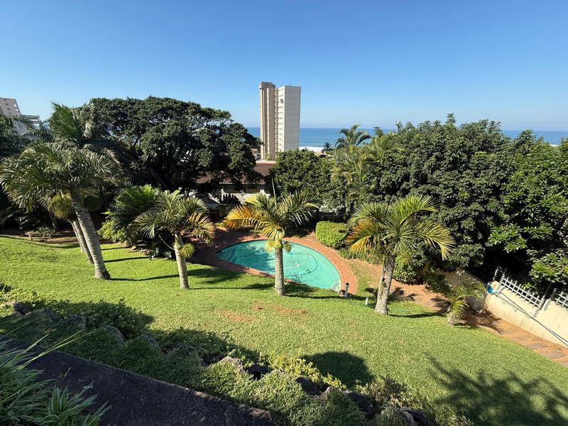 To let in Umhlanga, Exclusive fully furnished 3 bedroom apartment with stunning ocean views. - Photo 5