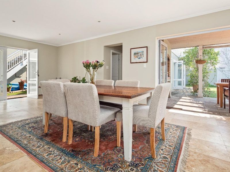 Thesen Island - Furnished 4-Bedroom Home - Photo 4