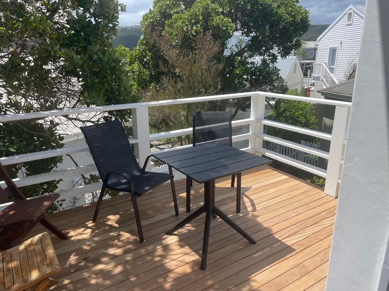 Thesen Island - Furnished 2-Bedroom Apartment - Photo 8