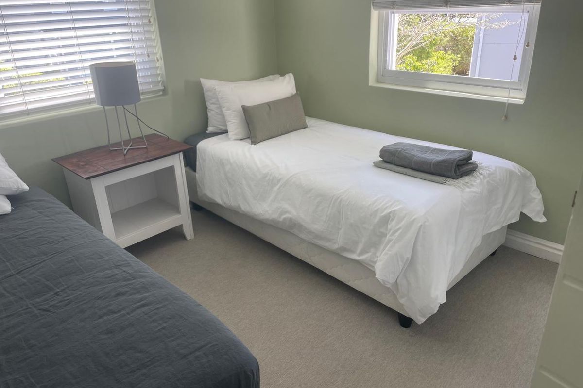 Thesen Island - Furnished 2-Bedroom Apartment - Photo 5