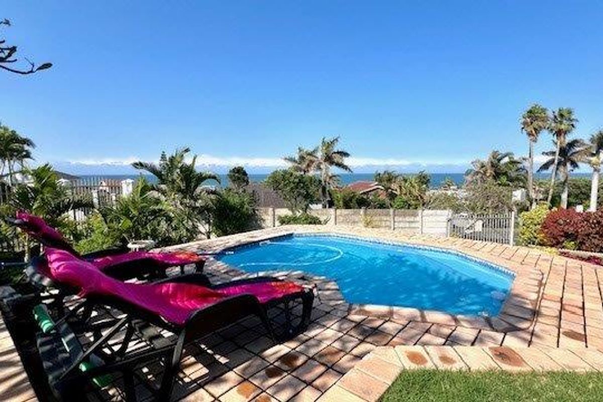 Newly Renovated Home In Uvongo With Sea Views - Photo 3