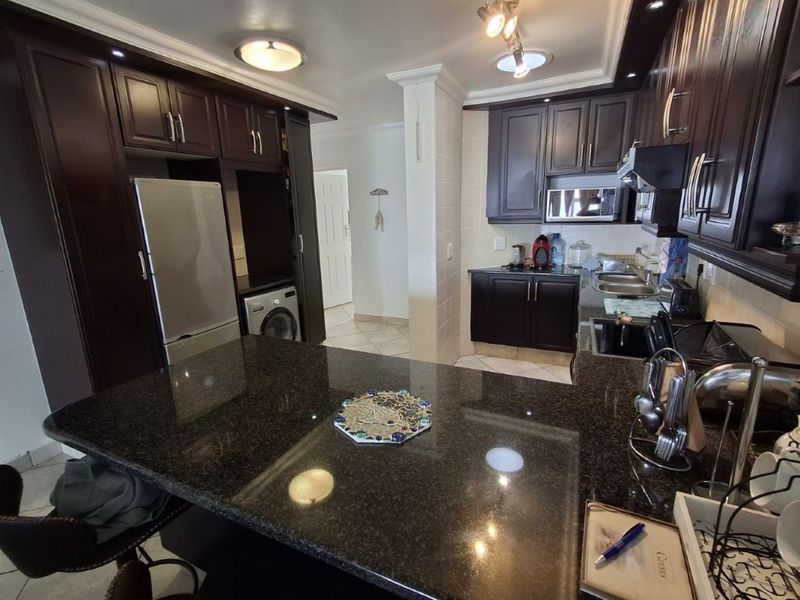 Luxury Coastal Retreat With Breath--taking Ocean And Beach Vistas!!! - Photo 9