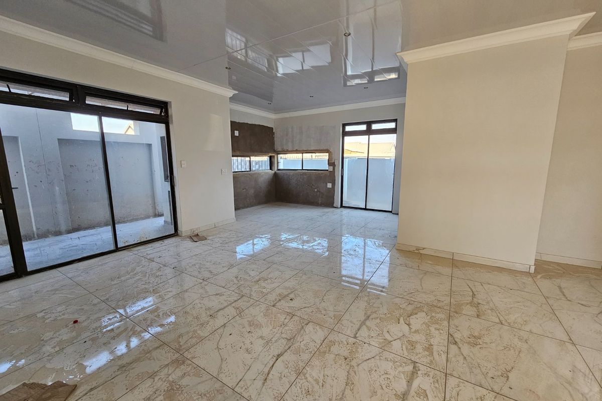 Excellent buy!!  Arcata, Bloemspruit, Bloemfontein - Photo 2