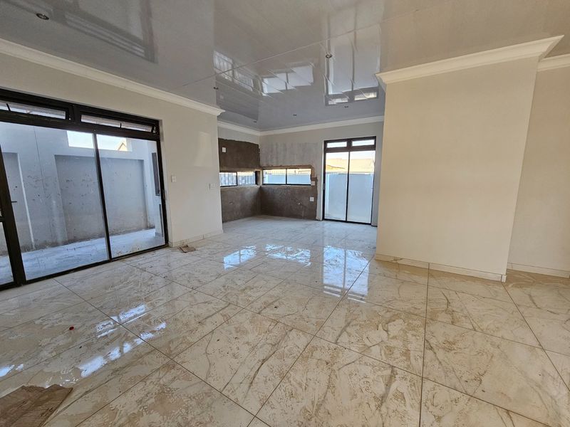 Excellent buy!!  Arcata, Bloemspruit, Bloemfontein - Photo 2