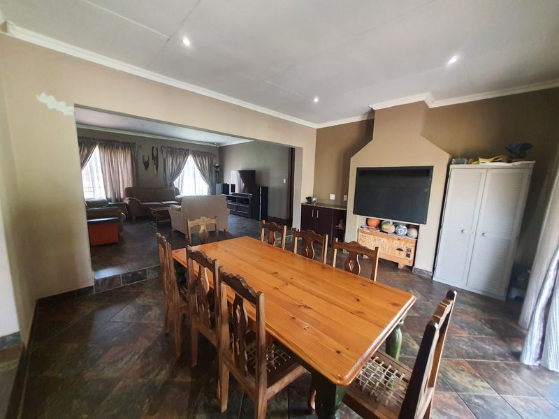 Breathe, Relax, Enjoy: Modern Living in Nature's Embrace!  - Photo 6