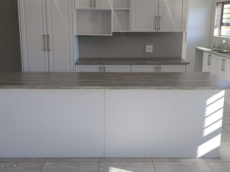 Secure Farm Living Near the Coast | Modern 2-Bedroom Home | Tranquil Lifestyle Close to Gouritsmond - Photo 10