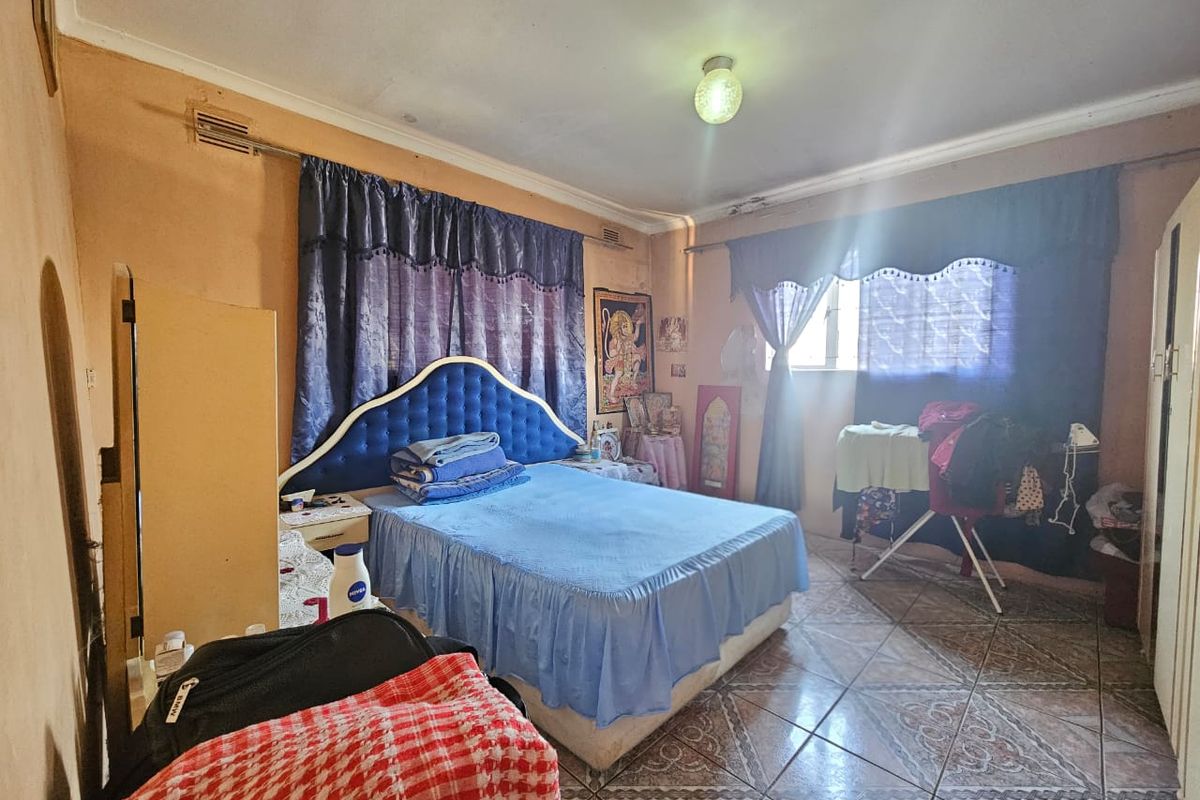 2 Bedroom Renovators Dream - Photo 4