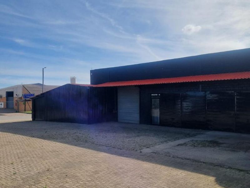 Warehouse in George Industrial - Photo 5