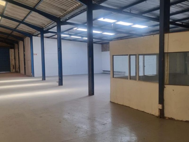 Warehouse in George Industrial - Photo 6