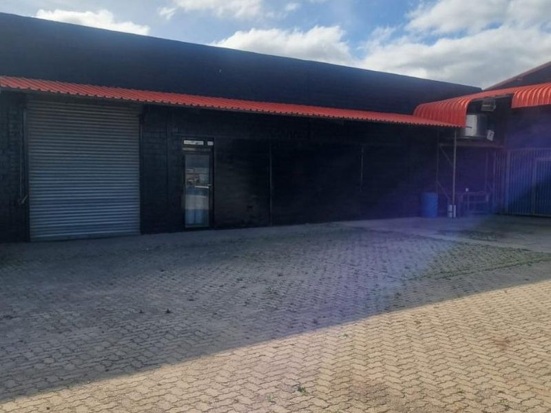 Warehouse in George Industrial - Photo 2