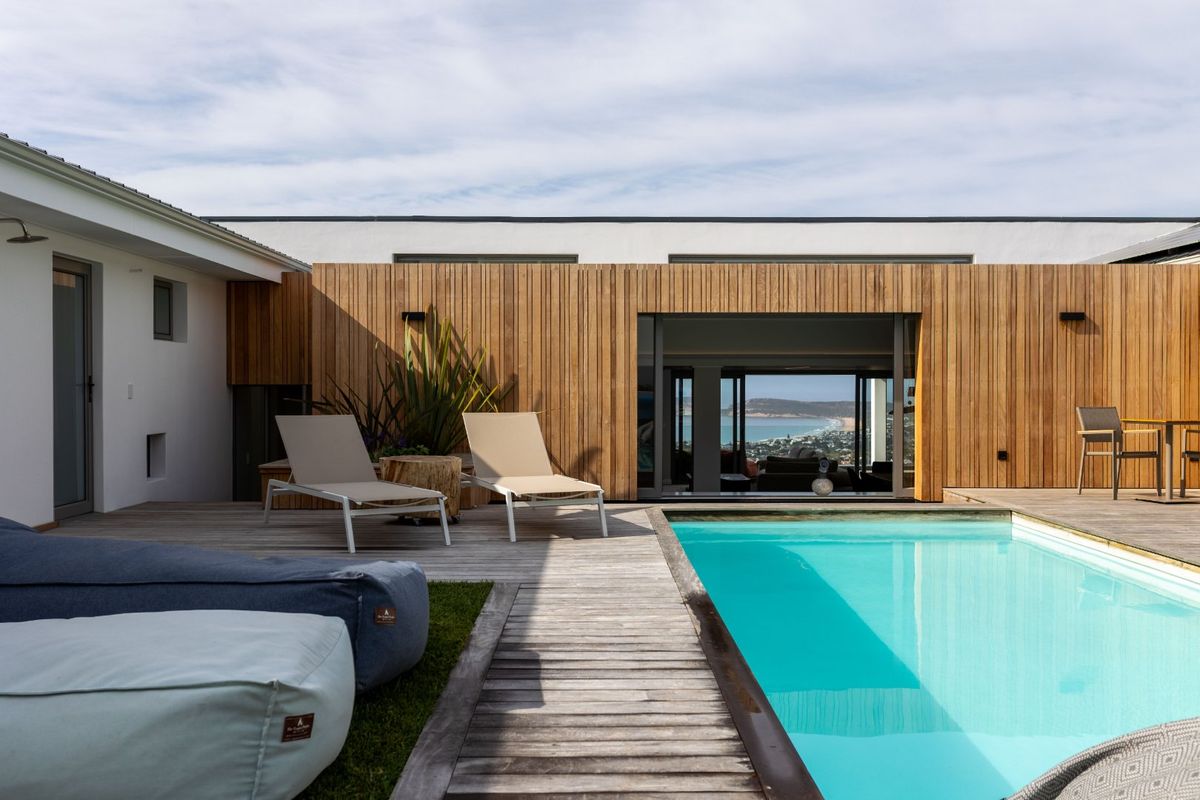 A Masterpiece of Modern Luxury — For the Discerning Buyer - Photo 2