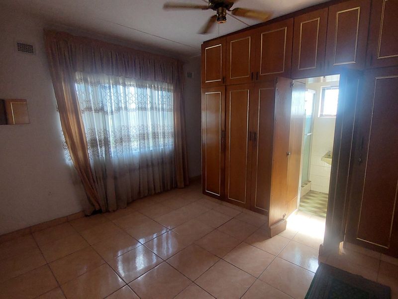 4 Bed House in Umhlatuzana for Sale - Photo 9