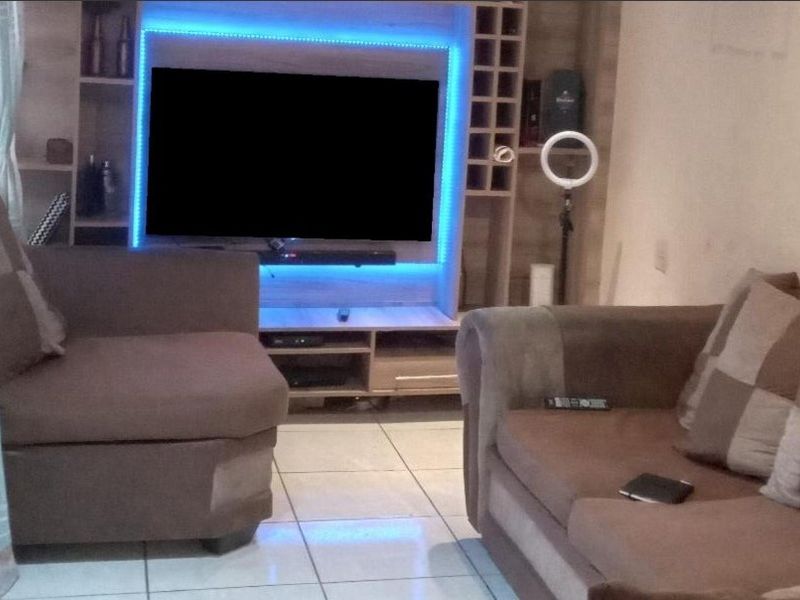 3 Bedroom Property for Sale in Clayville - Photo 4