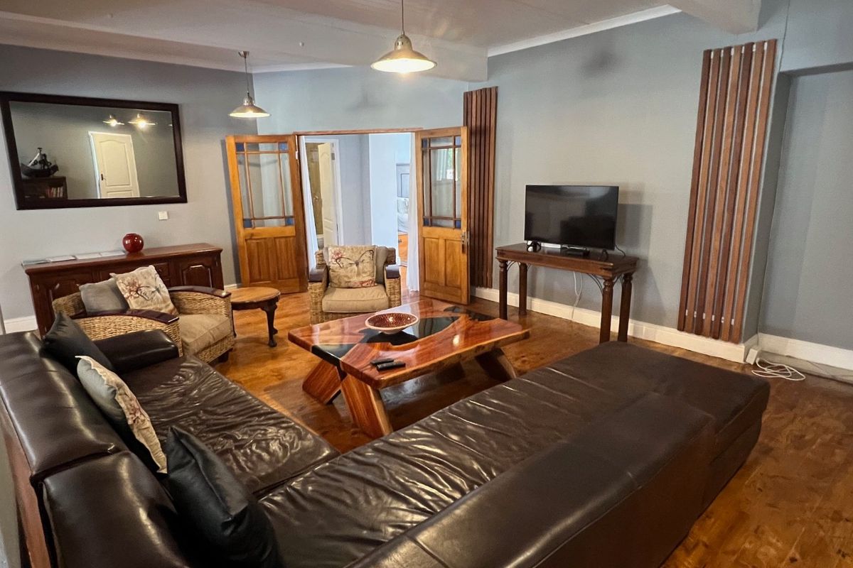 Four-Bedroom Coastal Opportunity in a Prime Estate - Photo 4