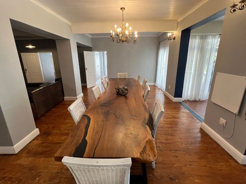 Four-Bedroom Coastal Opportunity in a Prime Estate - Photo 10