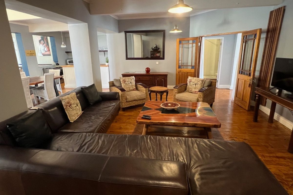 Four-Bedroom Coastal Opportunity in a Prime Estate - Photo 3