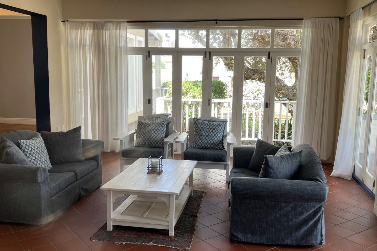 Four-Bedroom Coastal Opportunity in a Prime Estate - Photo 5