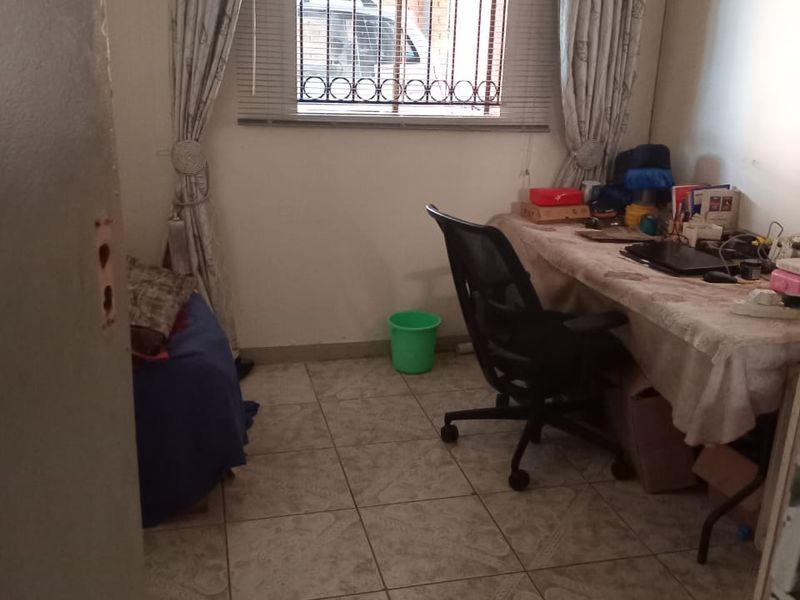 3 BED 3 BATH Lotus Gardens HOME - Photo 10