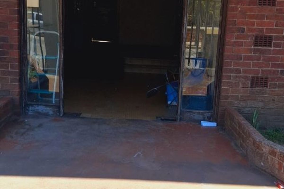 2 Bed Apartment in Gqeberha Central for Sale - Photo 4