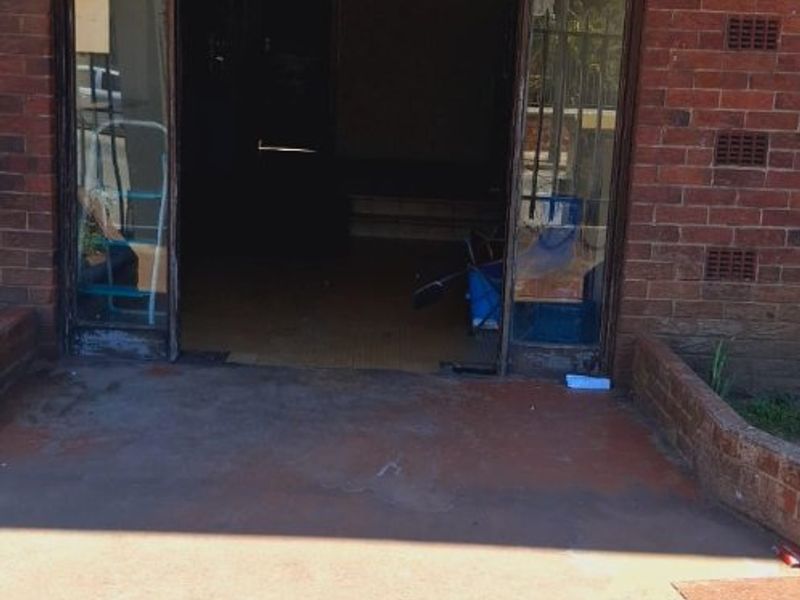 2 Bed Apartment in Gqeberha Central for Sale - Photo 3