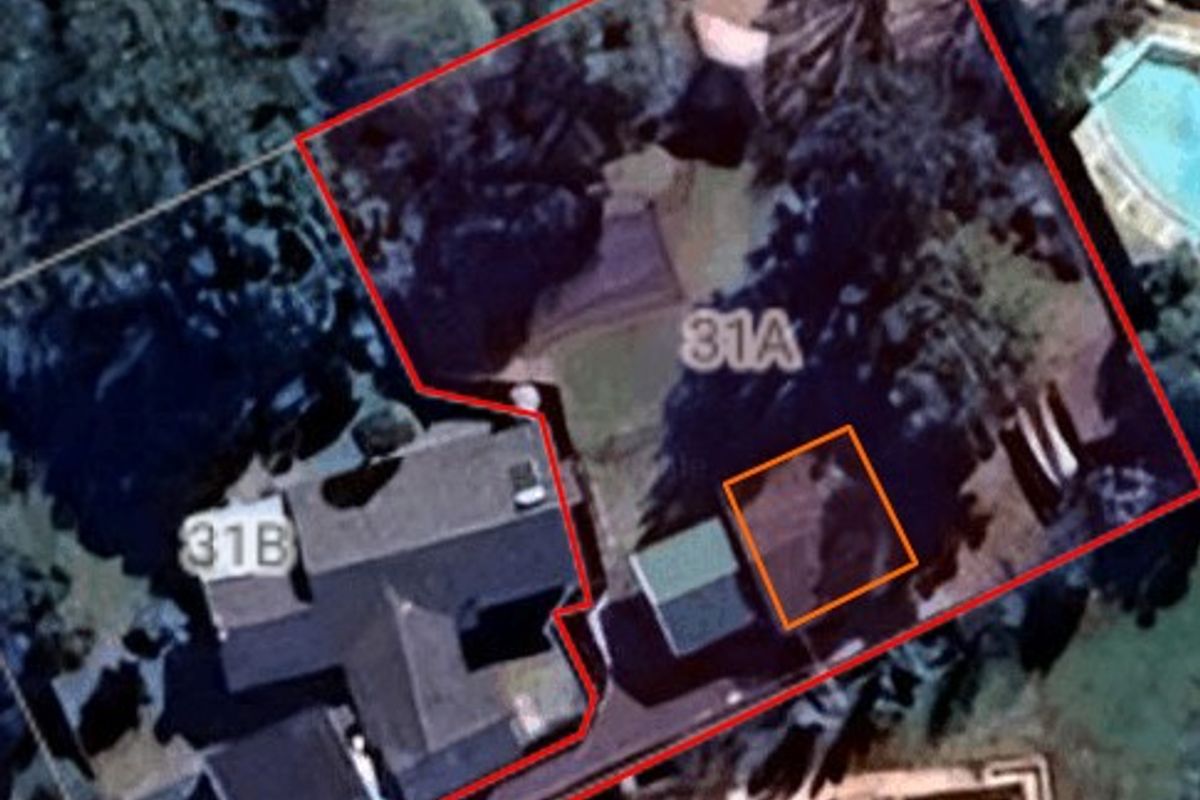 2 Bedroom House on Large Stand! Consider Building in the Heart of Eldoraigne? - Photo 2