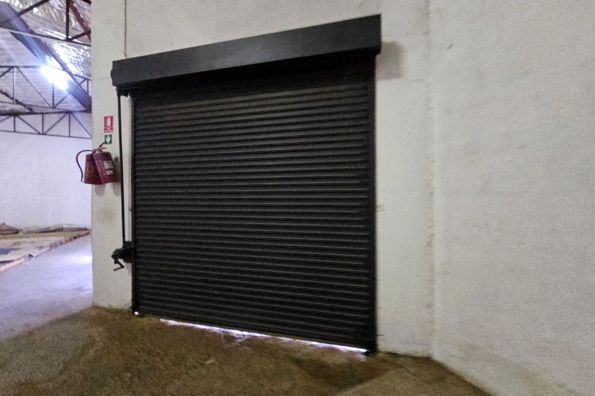 A Lovely Storage Warehouse for rent in Pretoria West - Photo 3