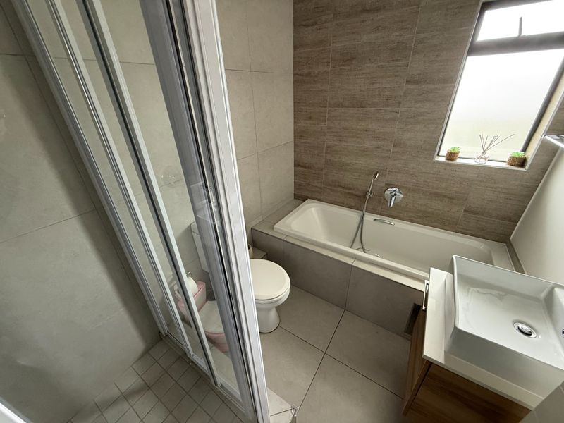 Modern, Secure and Pet Friendly! - Photo 7