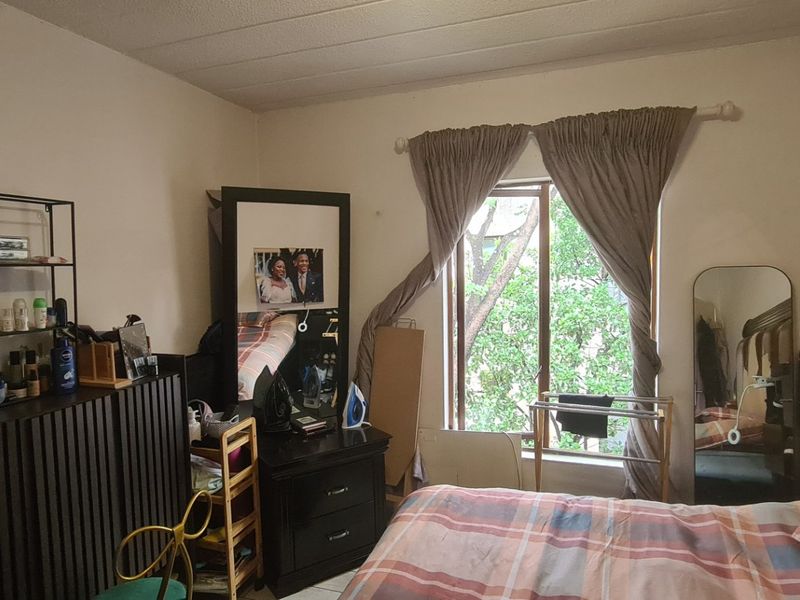 2 bed, 1 bath apartment for sale in Jukskei Park - Photo 7