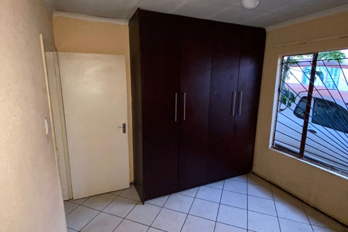 3 Bed 2 bath Estate house  for sale in Clivia Gardens Clayville - Photo 4