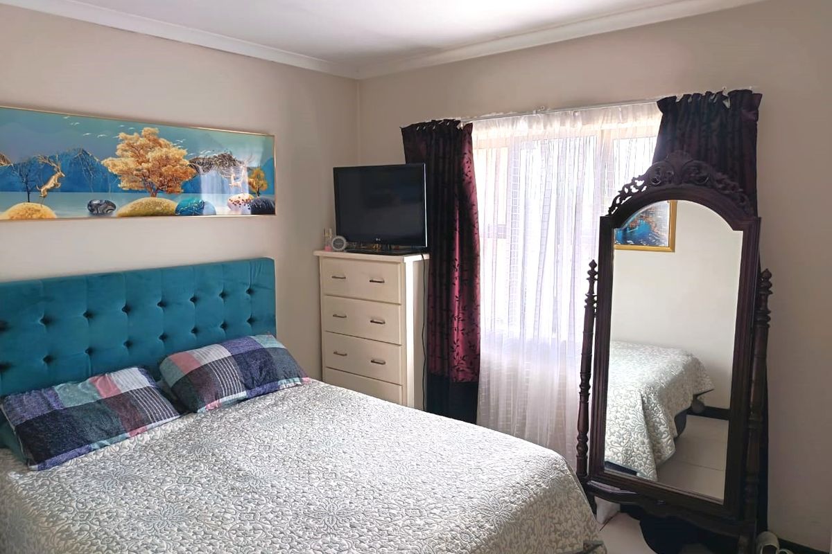 A true gem, ready to welcome its new owner. - Photo 5