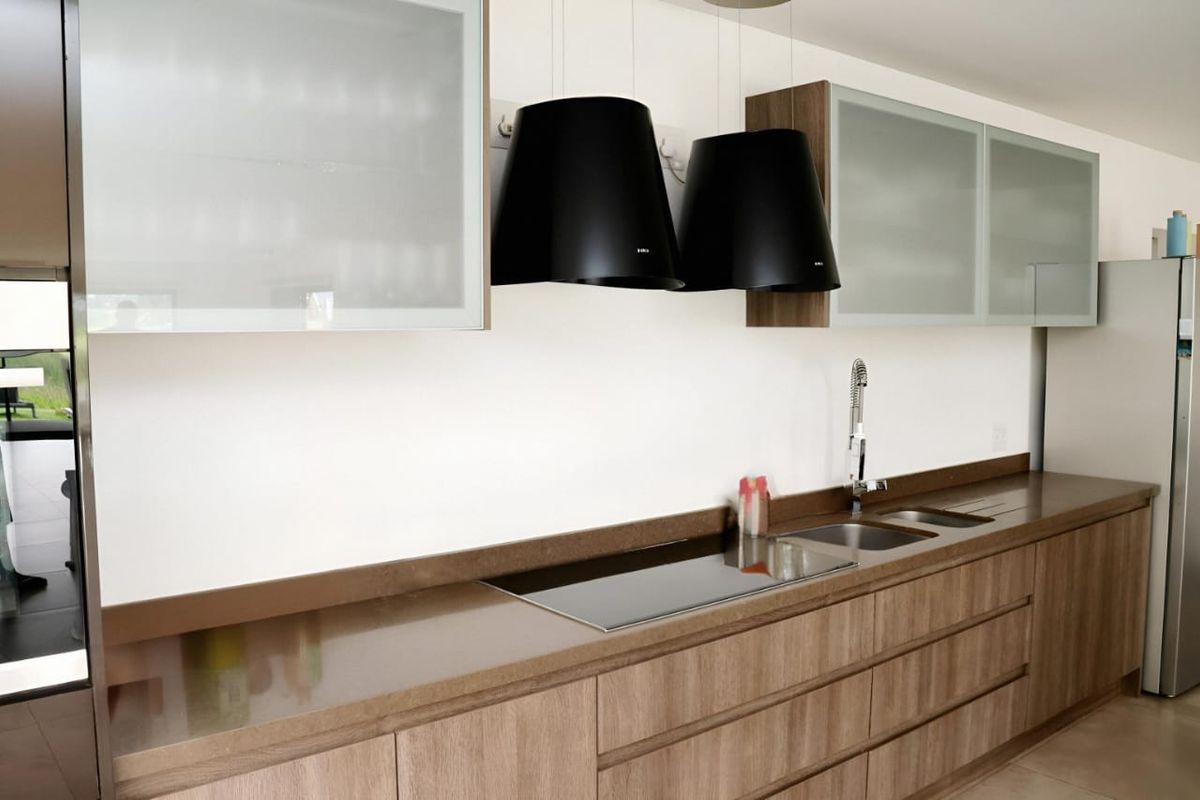 Front-Row Golf Course Living With River Views — Scandinavian- Contempary Luxury Home in Heron Banks - Photo 4