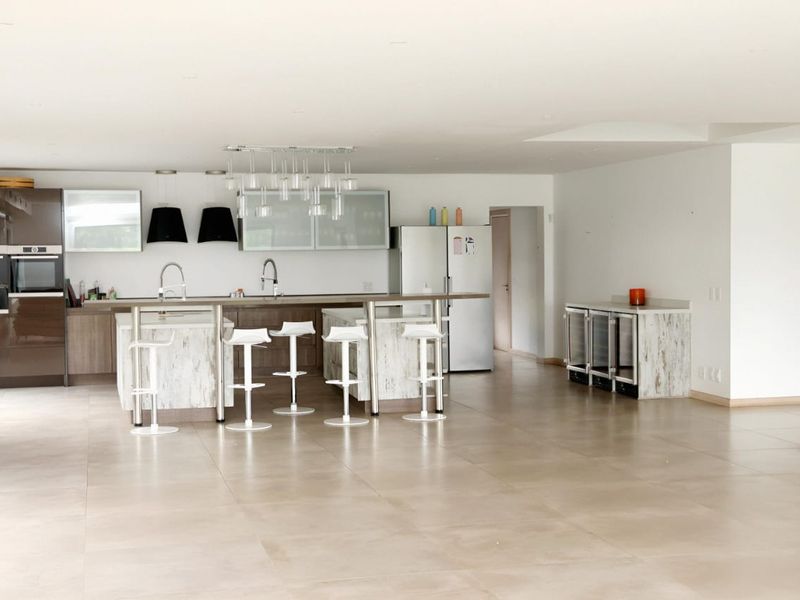 Front-Row Golf Course Living With River Views — Scandinavian- Contempary Luxury Home in Heron Banks - Photo 8