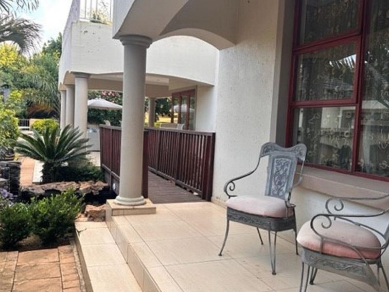 6 Bedroom Home For Sale In Blue Valley Golf Estate  - Photo 9