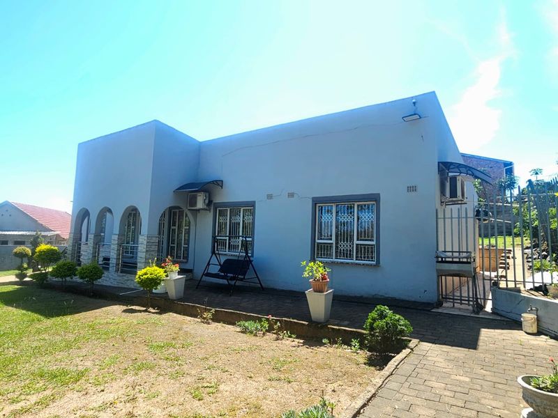 Immaculate 3-Bedroom Home for Sale in Parkside, Stanger - Photo 3