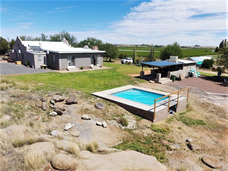 Self-sustainable smallholding near Upington. - Photo 6