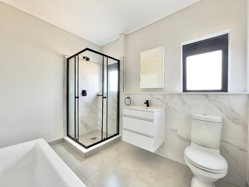 3 Bedroom 2 Bathroom apartment rent - Photo 10