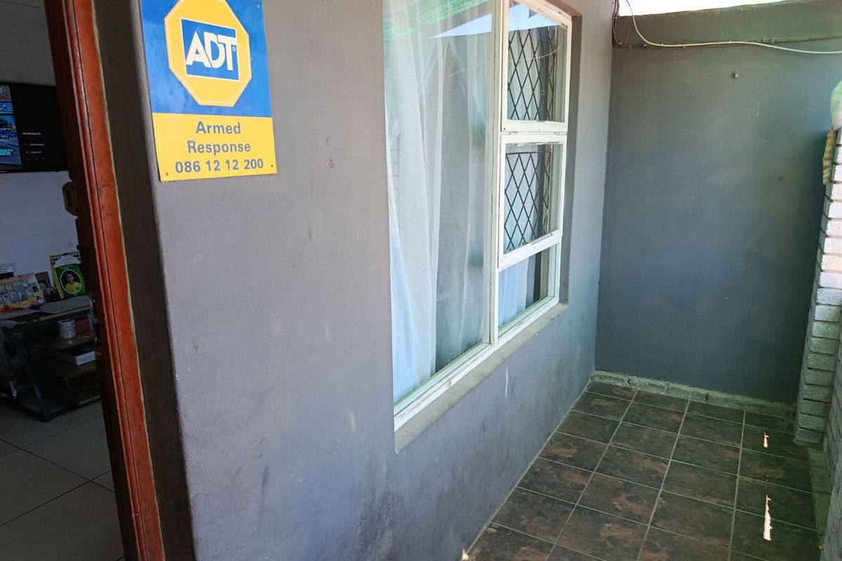 2 Bedroom House In Gelvandale - Photo 4