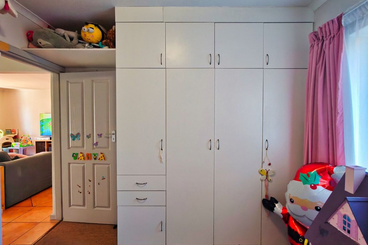 By Appointment: Secure Ground-Floor Living | Hartenbos Central | Walk to the Seafront - Photo 4