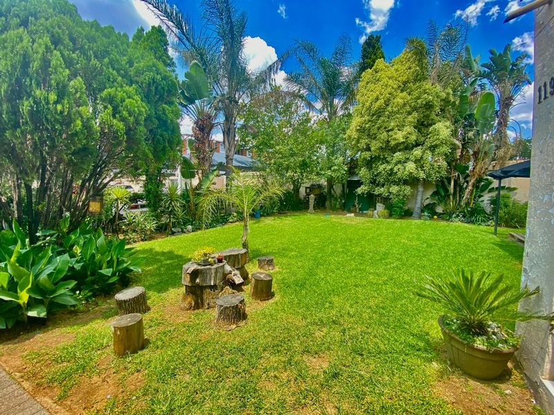 Two Bedroom Ground-floor Unit For Sale  - Photo 3