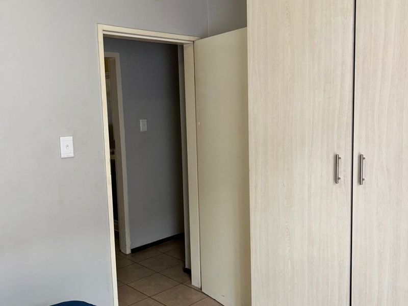 Stunning One Bedroom Ground-floor Unit For Sale - Photo 8
