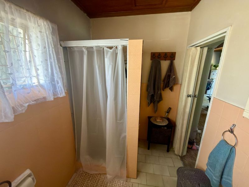 Investment Opportunity – Main House, 6 Flats & Established Business Rights - Photo 7