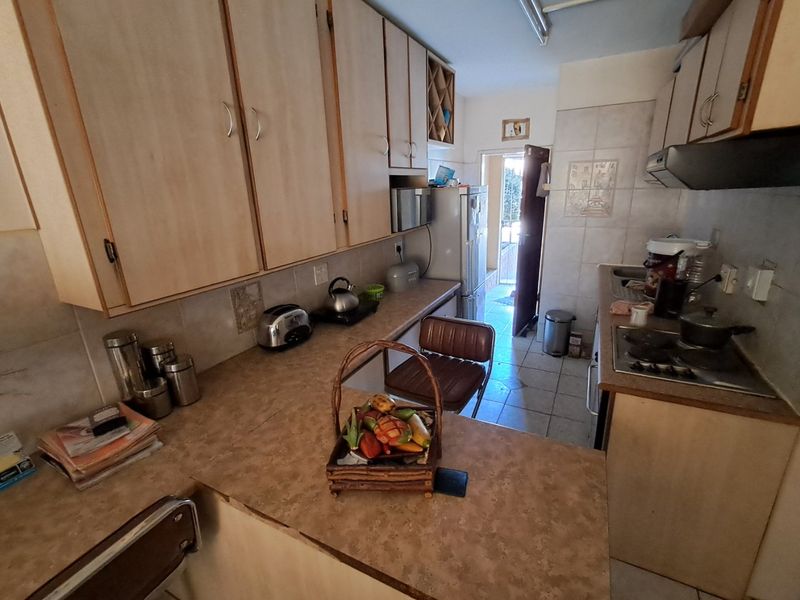 2 Bedroom apartment for sale in Wilkeville. - Photo 5