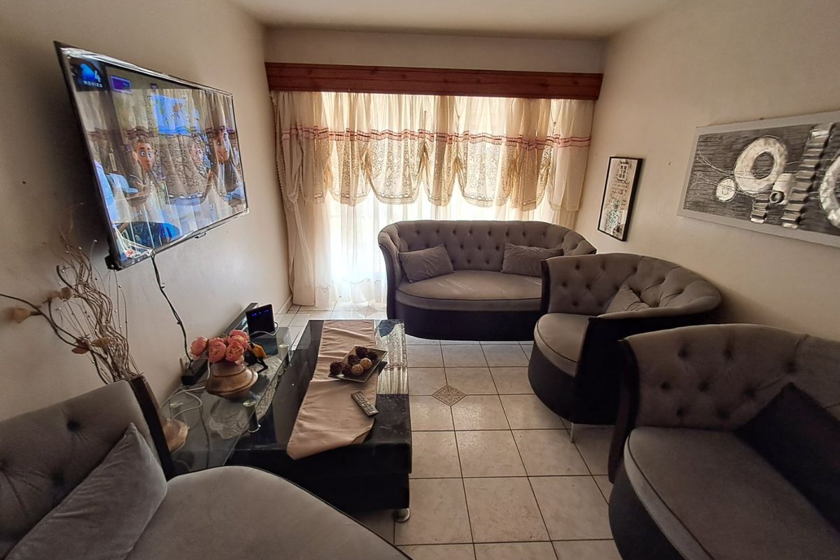 2 Bedroom apartment for sale in Wilkeville. - Photo 4