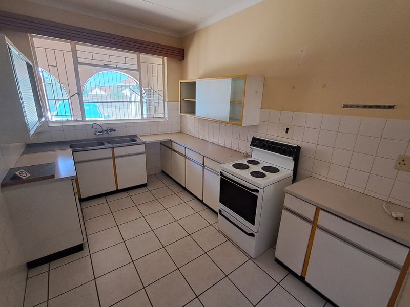 2 Bedroom Townhouse for sale in Flimieda. - Photo 5