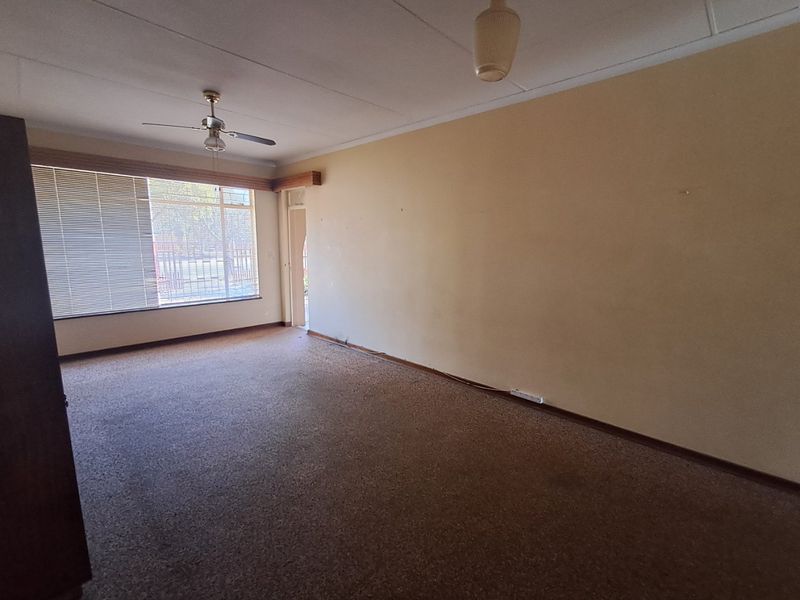 2 Bedroom Townhouse for sale in Flimieda. - Photo 9