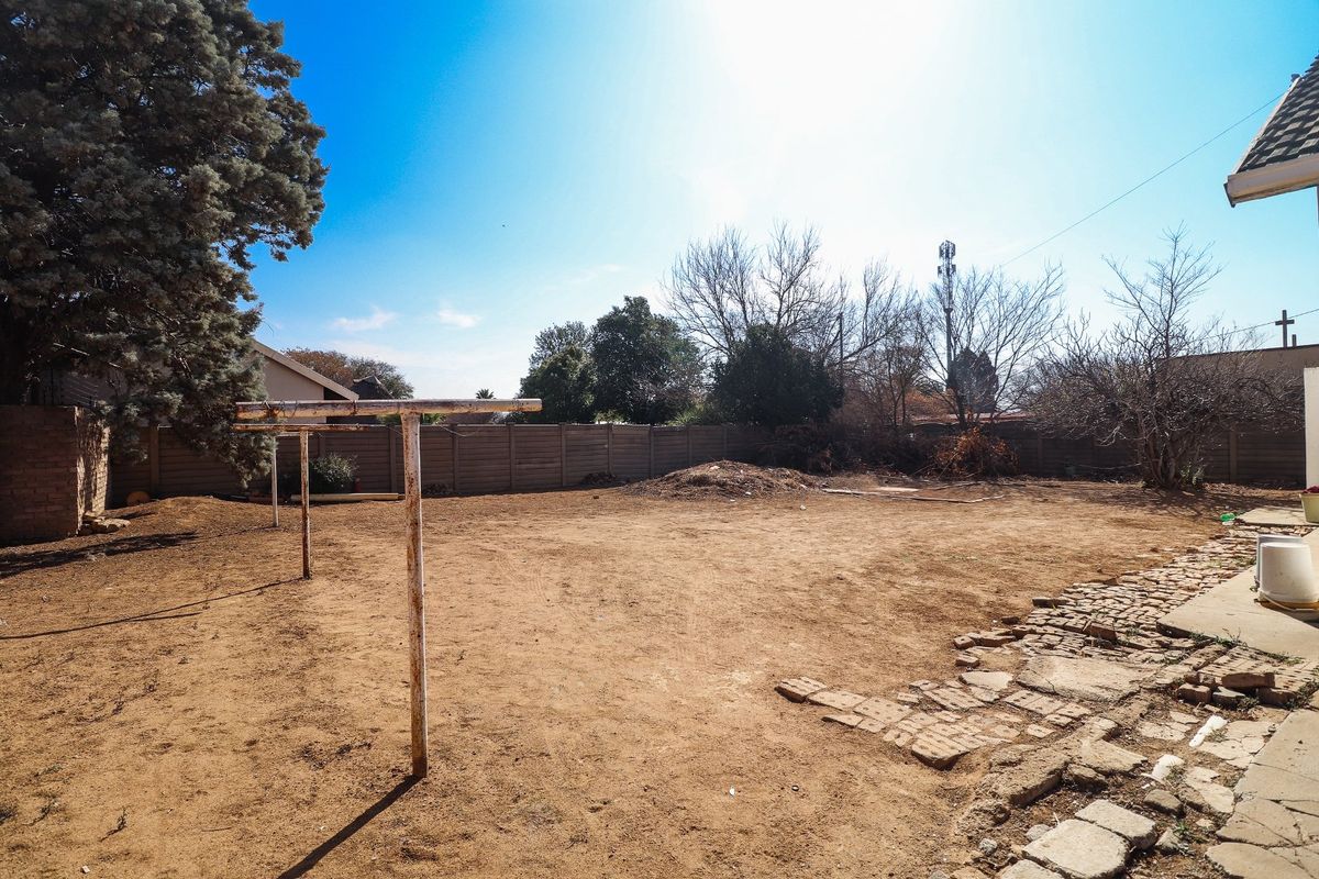 3 Bedroom house for sale in Ellaton. - Photo 3