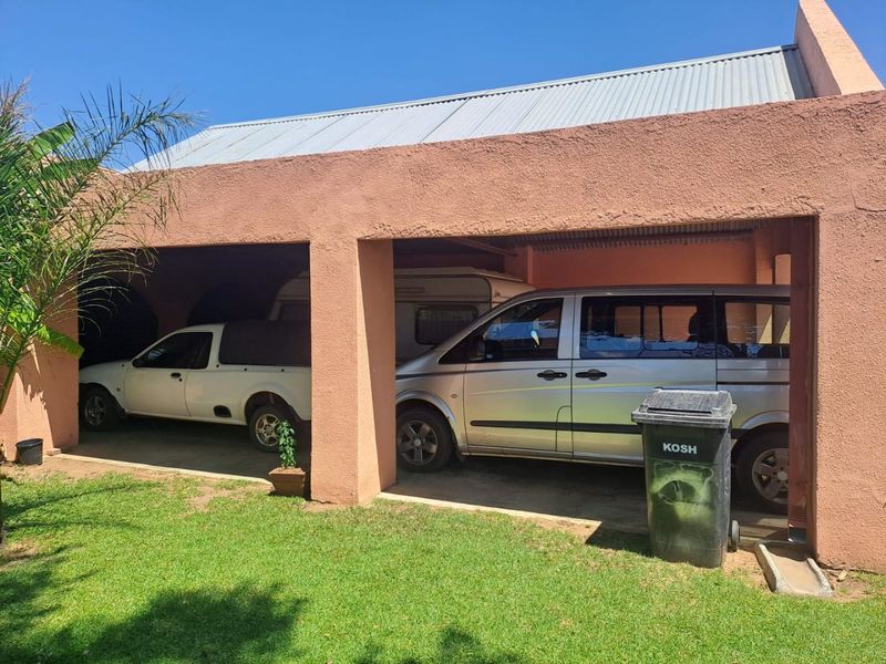 3 Bedroom House For Sale in Orkney.  - Photo 10